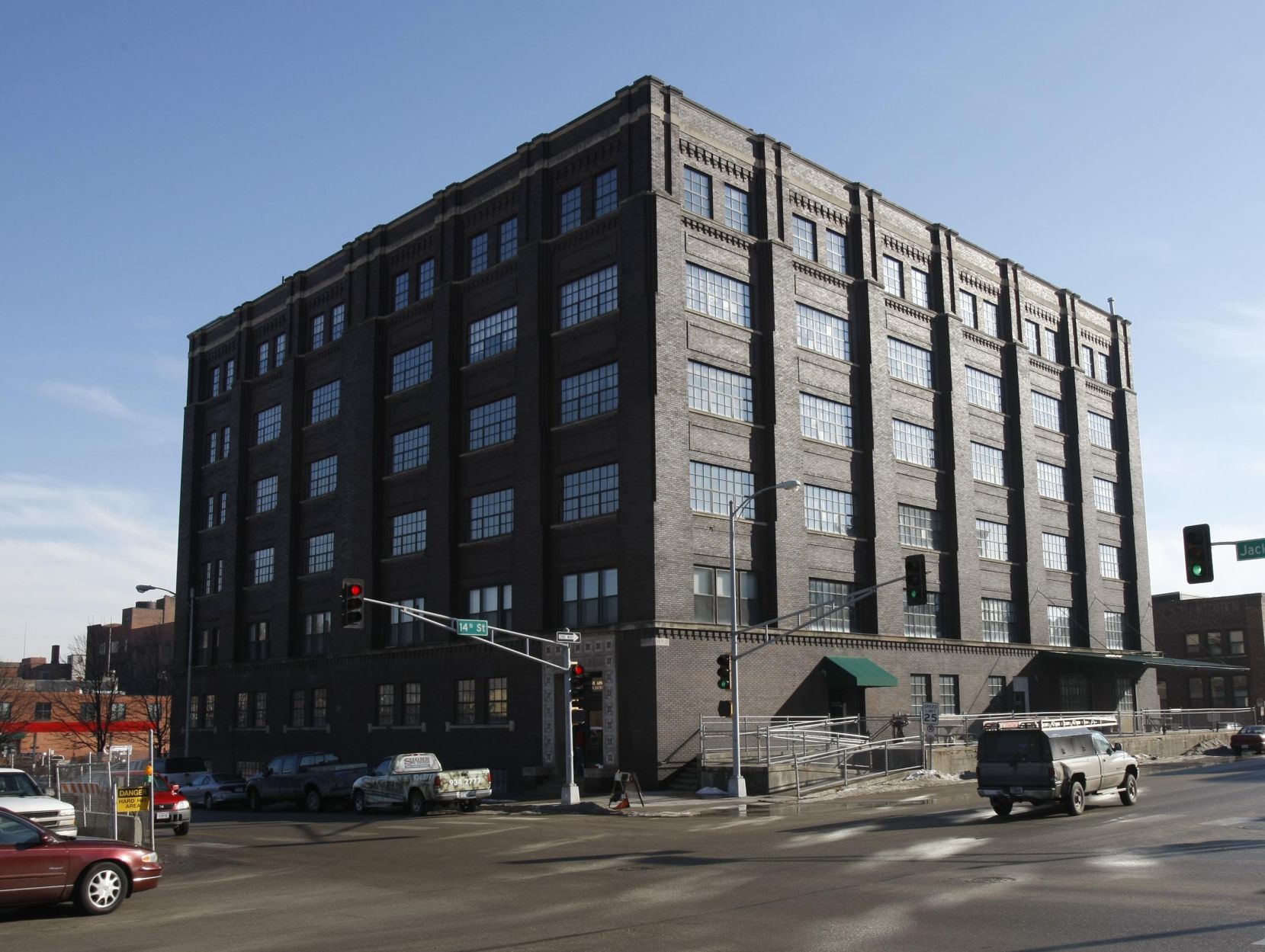 Skinner Macaroni, 1323 Jackson St.
